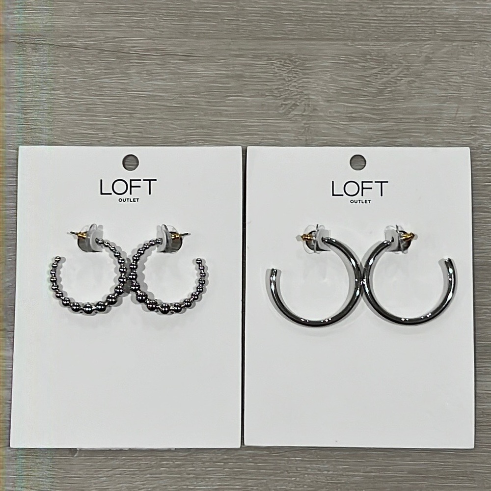 NWT Two Loft Outlet Silver Hoop Earrings